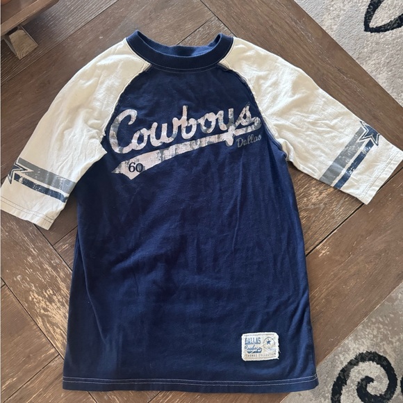 Dallas Cowboys Legends Collection Crew Neck Tee - Picture 2 of 5
